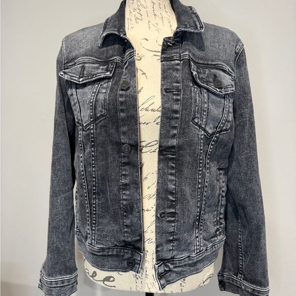 MOTHER The Pocket Bruiser Denim Jacket in Train Stops Medium - Picture 3 of 9